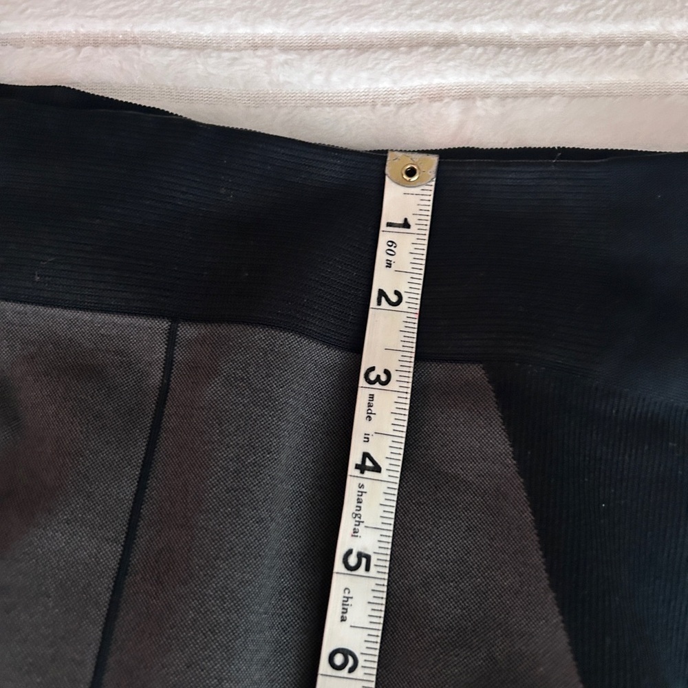 Under Armour Women’s Compression Leggings Black Gray Heatgear Workout Sz…​​​​​ - Picture 9 of 10